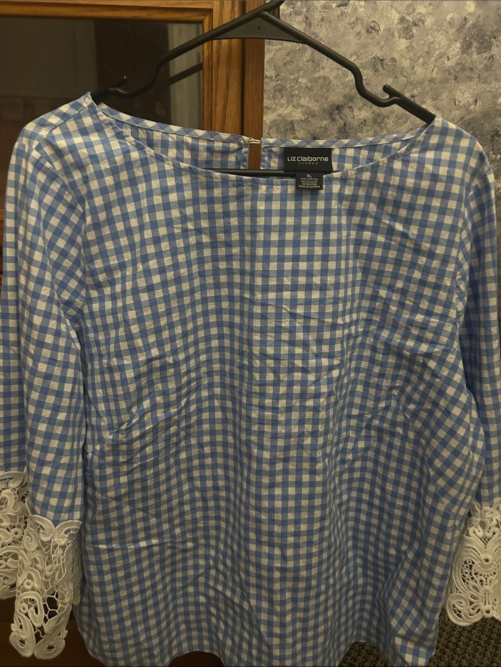 Liz Claiborne Blue and White Gingham Top with Lace Cuffs